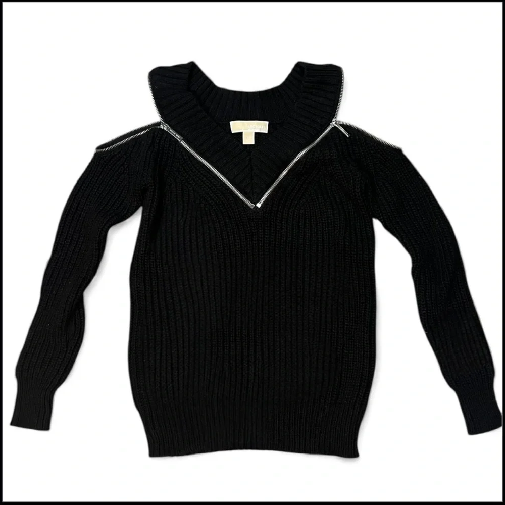 Michael Kors Black Chunky Knit Zip Cold Shoulder Sweater - Picture 5 of 8